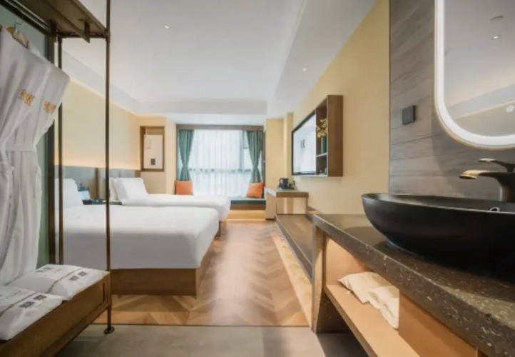 Luxury room