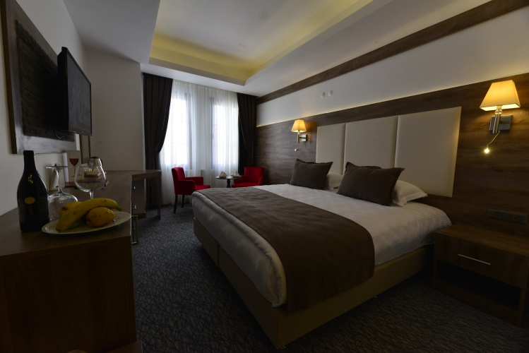 Standard Double room with view