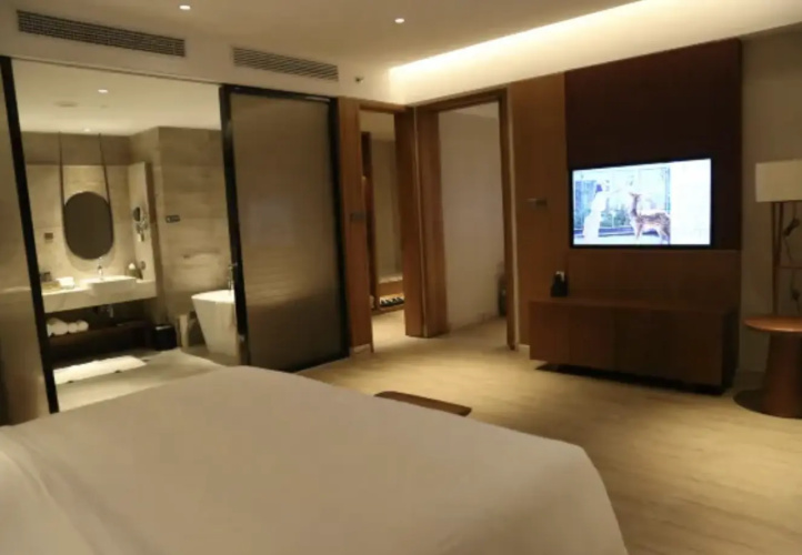 2 Bedrooms Quadruple Family Suite with view