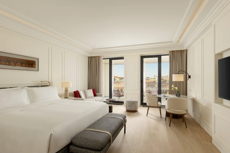 Balcony King Premier room