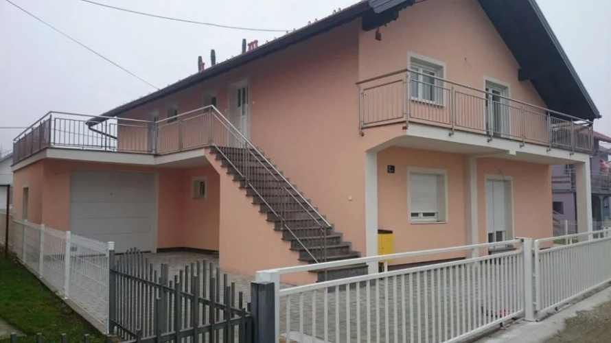 Daniela-Zagreb Apartments
