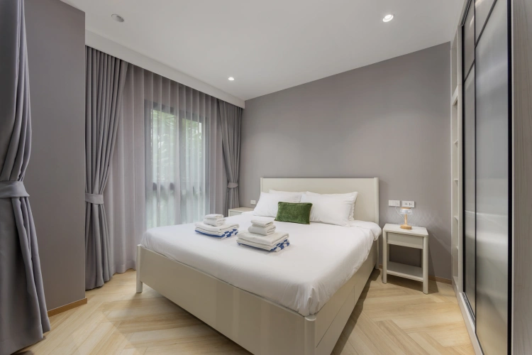 1 Bedroom Deluxe Double Apartment with balcony and with pool view