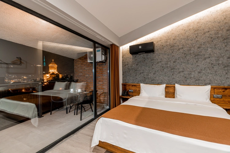 Standard Double room with balcony and with view