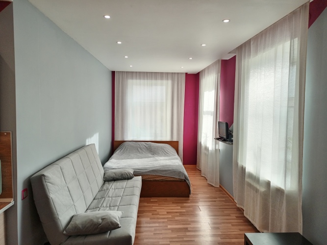 Studiya V Tsentre Kronshtadta Flat