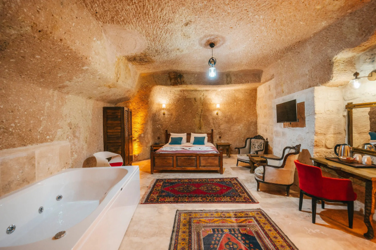 Cappatria Cave House Hotel