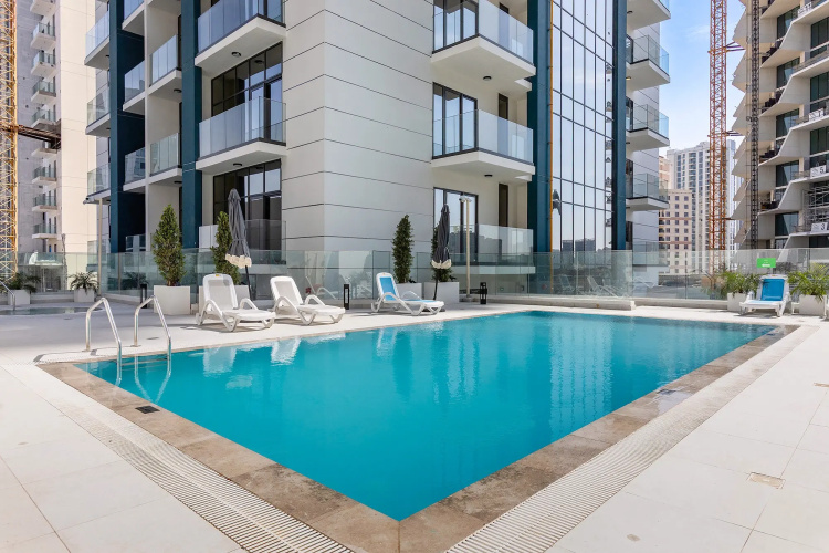 1BR East Crest Apartments