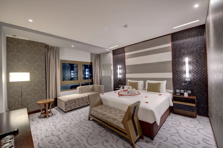 Deluxe Suite