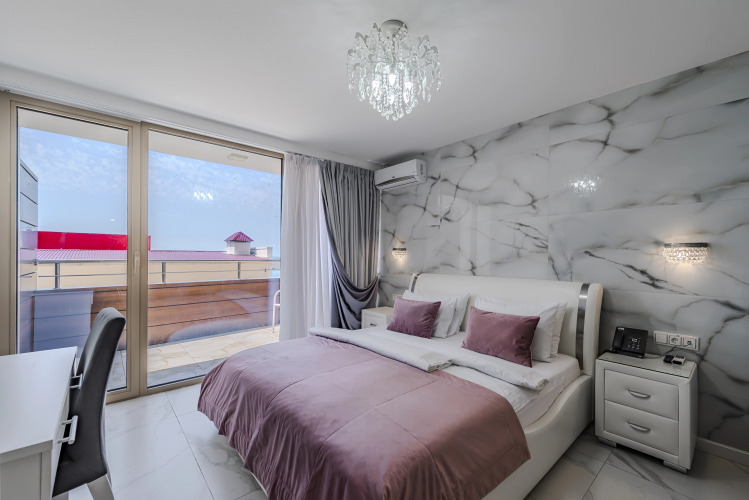 Фотография номера квартиры Апартаменты Serenity Premium с панорамным видом на море