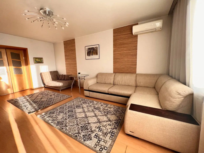 Фотография номера квартиры Апартаменты 2кв Гудвин ТЦ Магеллан стильная на 50 лет октября 29