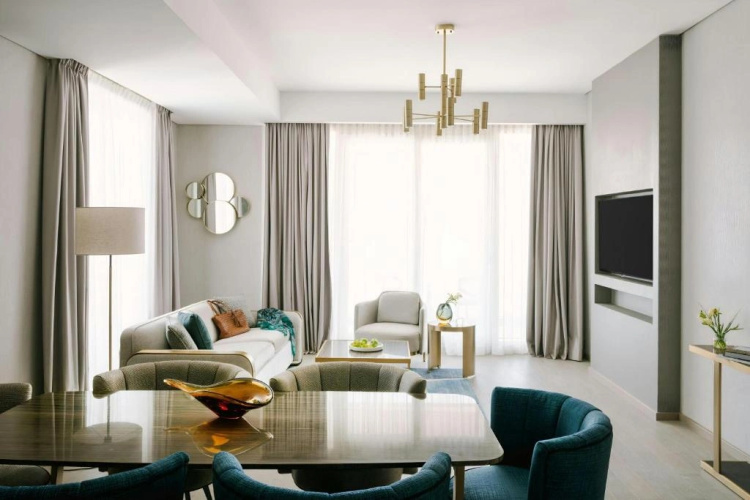 Hotel Aura Suites Downtown