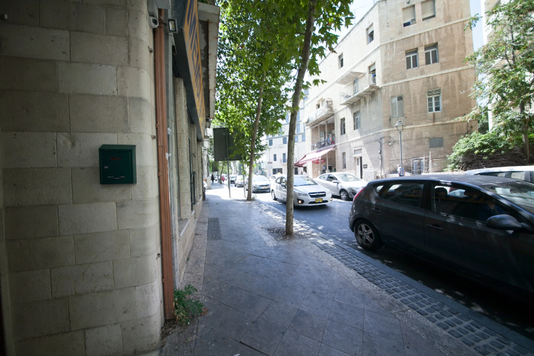 Jonathan In Ben Yehuda Apart-Hotel