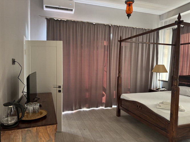 2 Bedrooms Standard Family room