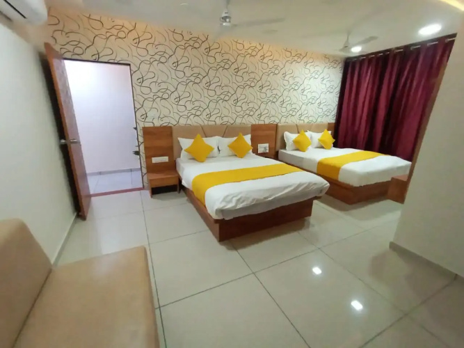 Dreamland Hotel