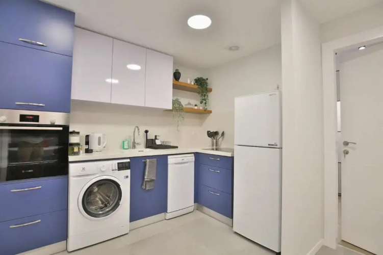 Cozy and Stylish Davinci Apartments