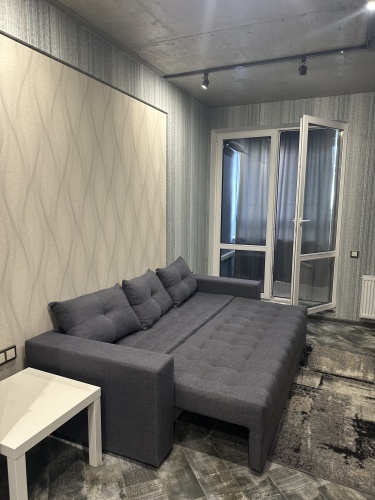 1 Bedroom Apartment with balcony