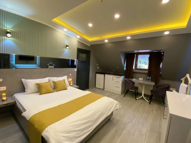 Economy room