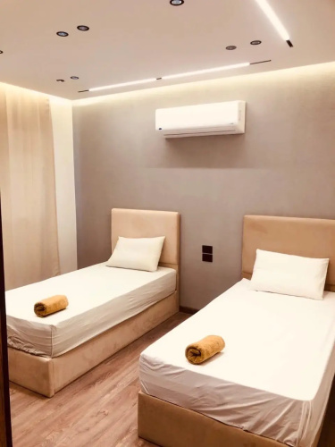 Spacious 2 Bedroom apartment with stunning views