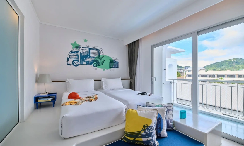 The Duo - Deluxe Twin room with balcony
