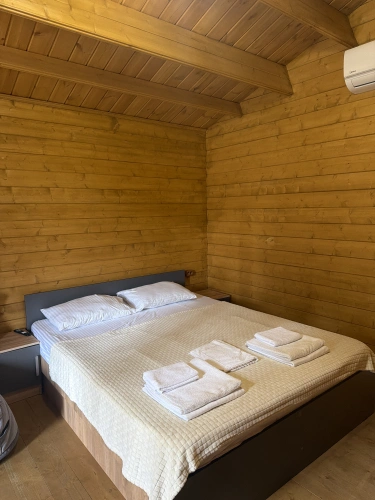 1 Bedroom Apartment with balcony