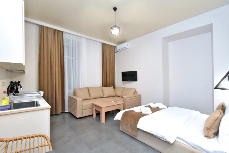 Seva Komitas Hotel