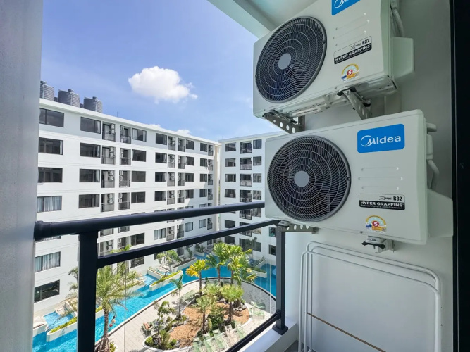Stylish Pool View 1BDR Bang Tao Flat