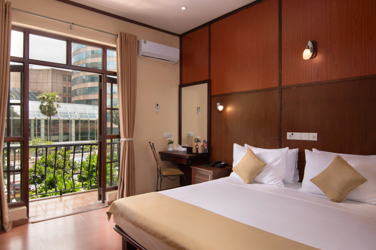 Oak Ray Colombo City Hotel