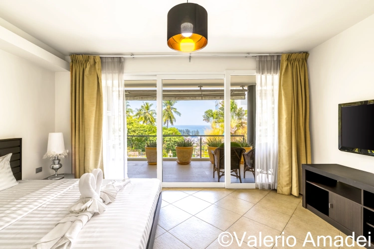 Quadruple Family Suite with balcony and with sea view