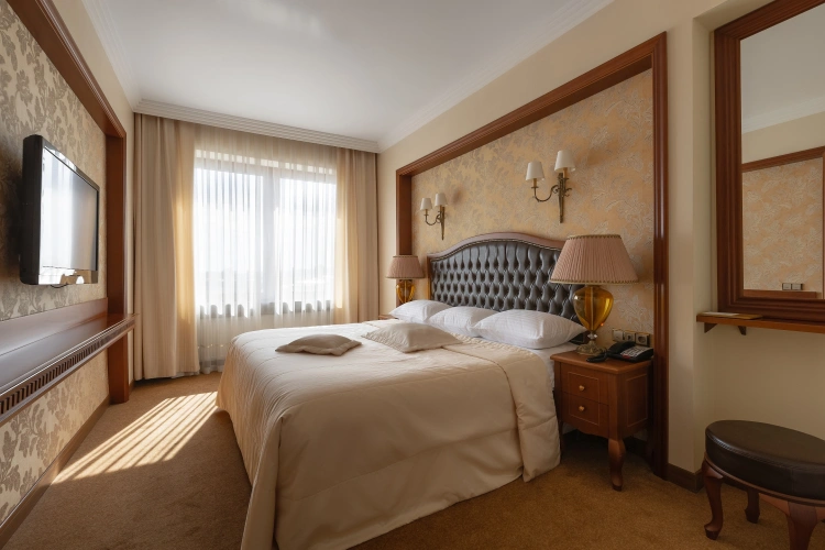 Double Suite