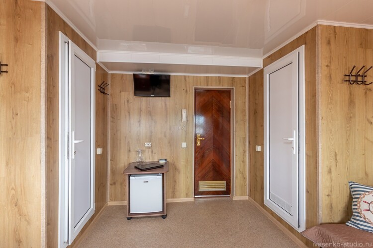 Фотография номера базы отдыха Плавучий рыболовный комплекс Васильсурская слобода