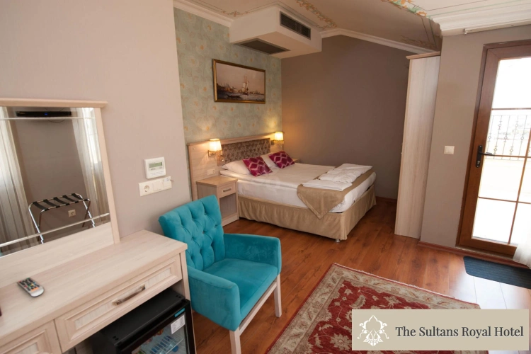 Triple room with balcony