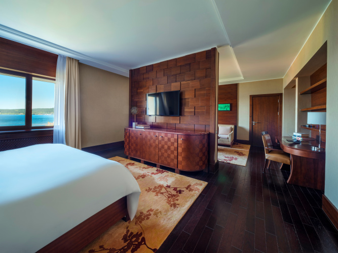 Junior Suite with forest view