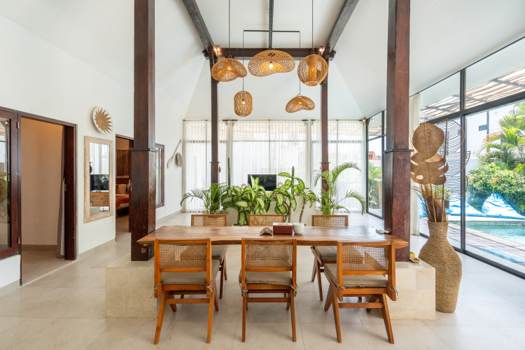 Spacious 4BR Mila Mou With Rooftop Villa