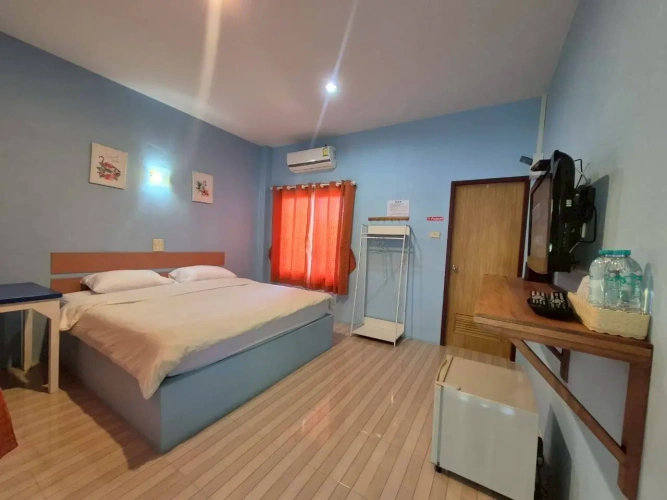 Superior Cottage