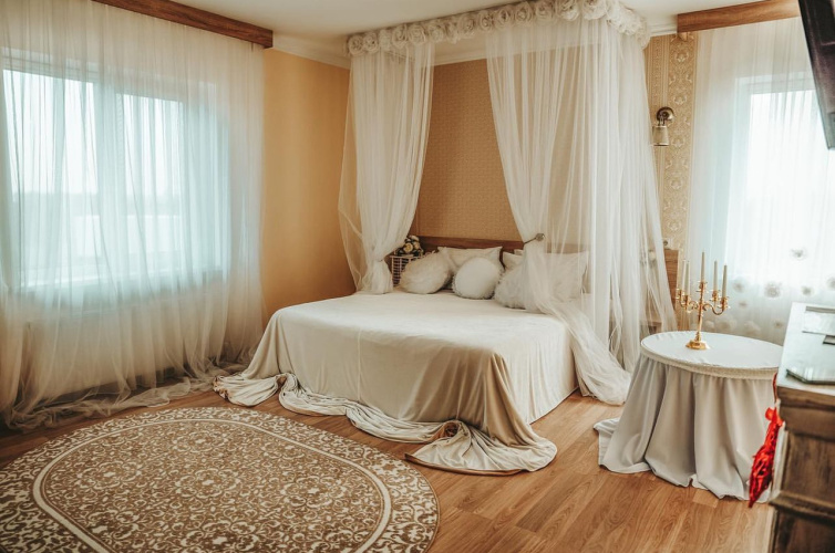 Suite with view