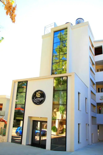 Semajo Hotel