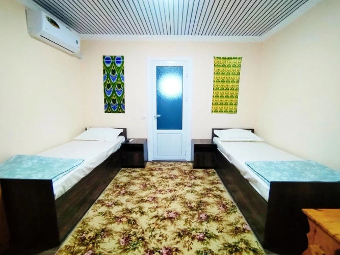Deluxe room with balcony and with city view