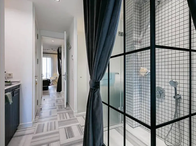 Penthouse Studio with balcony and with Istiklal Street view