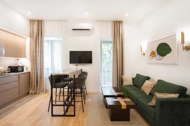 1 Bedroom Double Apartment