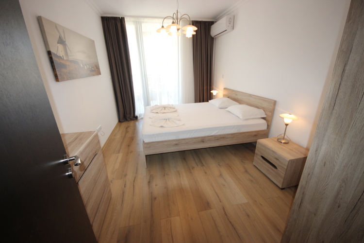 1 Bedroom Apartment with balcony