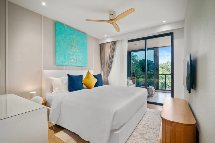3 Bedrooms Premium Apartment with balcony