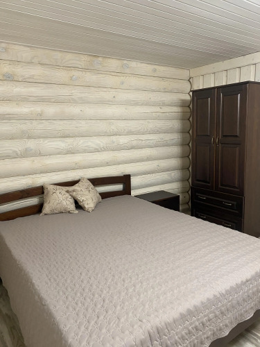 Фотография номера Коттеджа Частный Дом Уютный Домик в Лесу у Пруда