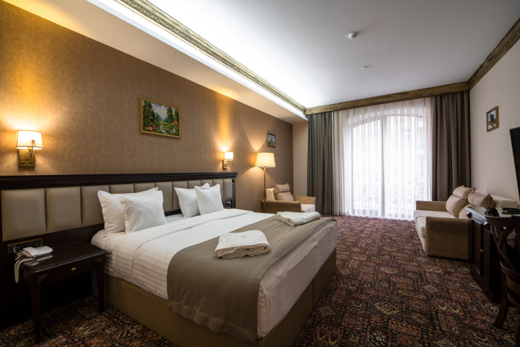 Family Double room