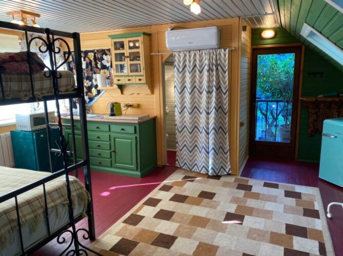 Фотография номера гостиницы Яблоневый сад Барыбино