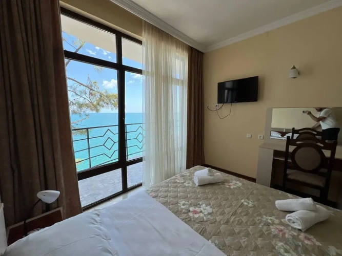 2 Bedrooms Deluxe Double Apartment with balcony and with sea view
