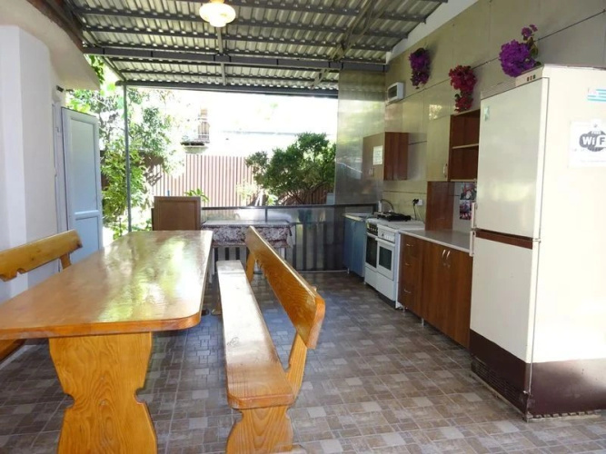 Leto Guest house