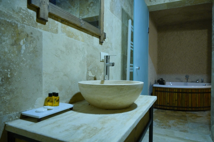 3 Bedrooms Triple Suite