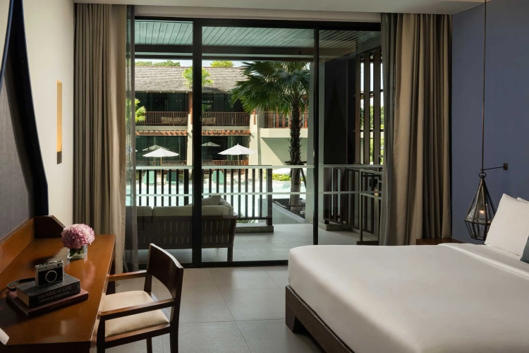 Deluxe Pool Access Double room