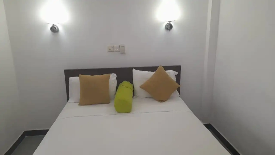 Economy room