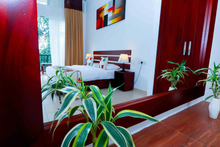 Yoho Thuruliya Lodge Hotel
