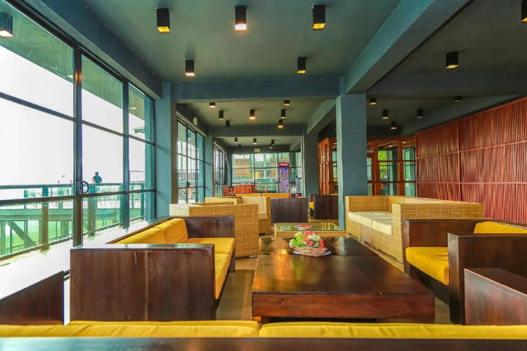 Oak Ray Tea Bush Ramboda Hotel